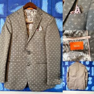 Tallia Gray and Silver Paisley Print Jacket